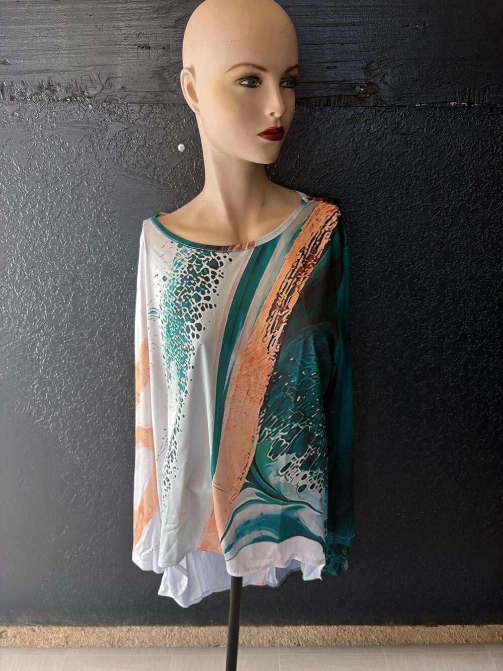 Abstract Two-Piece Pants Set Size XXL Green White Long Sleeve
